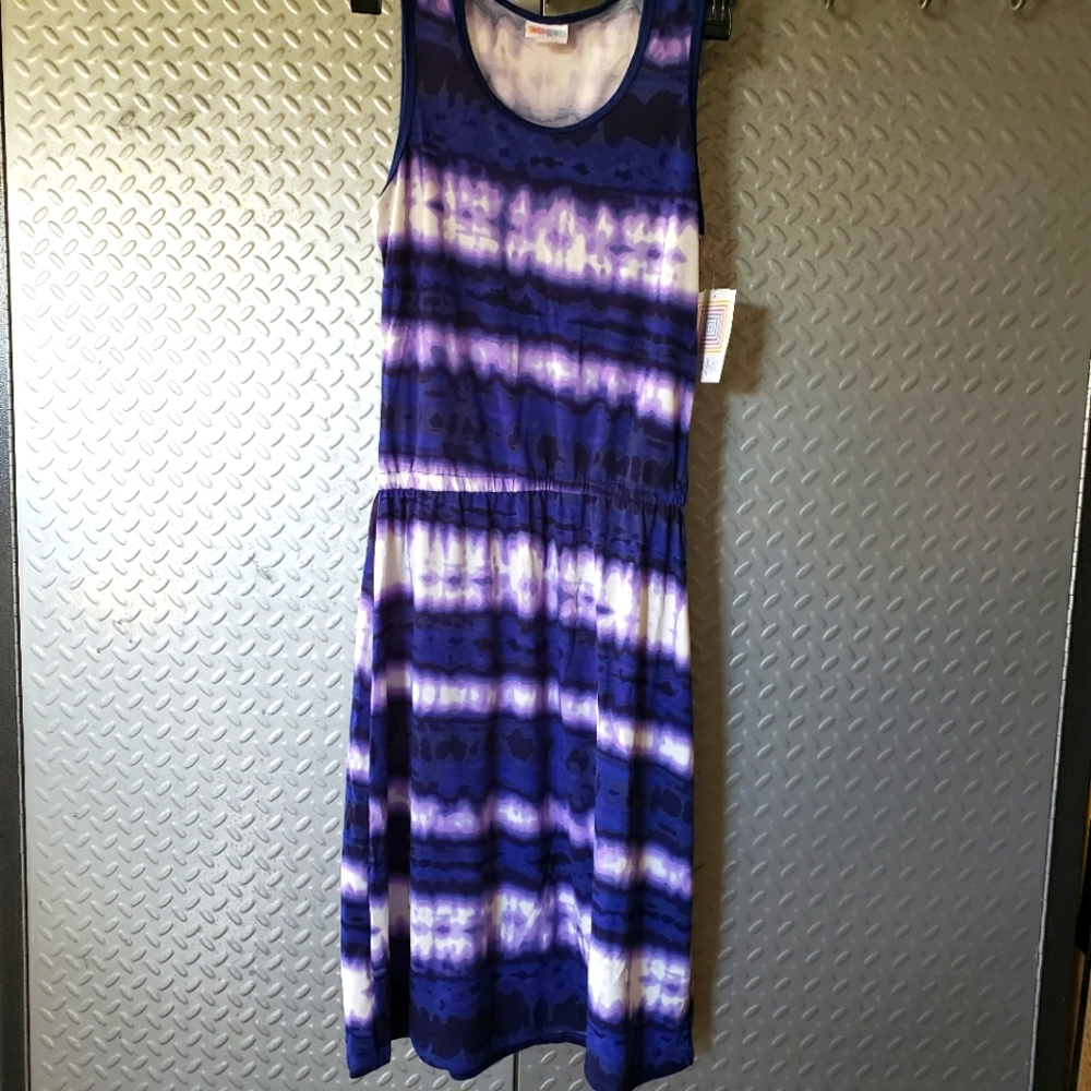 BNWT LULAROE tie dye summer beauty (S)